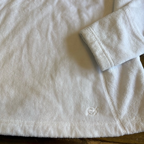 Obermeyer Furry Fleece White 1/4 Zip Pullover Sweater Womens M Winter Warm Skii - Picture 9 of 9